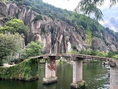 -绍兴东湖风景区