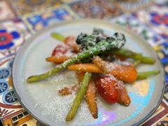 -LESCEDARS Brasserie Bistro香柏树