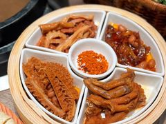 -蘑界·野生菌火锅(深业上城店)