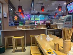 -犟一碗双椒鸡面(得意世界店)