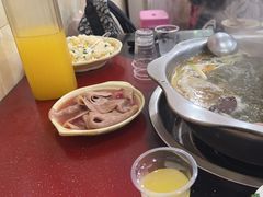 -储奇门鳝鱼火锅(总店)