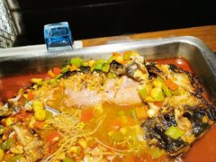 -辣尚瘾·烤鱼·新川菜(交大直营店)