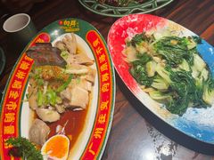 -粤·向群饭店(麓景路店)