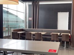 -麦当劳(深圳北站高铁店)