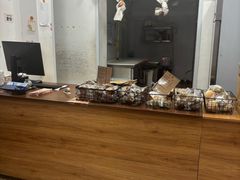 -雀食面包店(钟楼店)