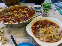 -阆辣荟餐饮(老味道8年·古城店)