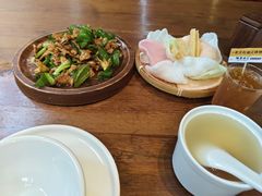 -隔壁老王·家常云南菜(皇冠店)