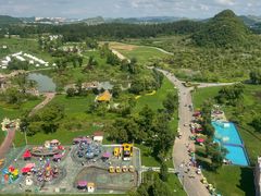 -云漫湖生态度假公园