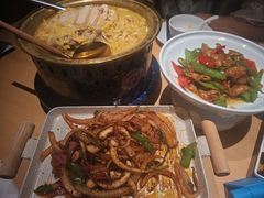 -关东小磨东北菜(上海长风大悦城店)