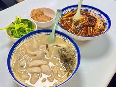 -明呈黄鱼面馆(斜土路店)