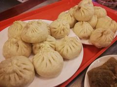 猪肉大葱包子-天兴居(鲜鱼口街店)