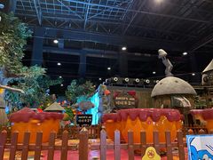 -蓝精灵乐园·世茂精灵之城主题乐园