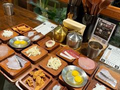 -银米·云南传统过桥米线(双廊黑金冠店)