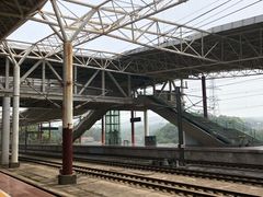 -岳阳东站