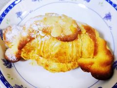 杏仁羊角-老梦面包 CHEZMOREL(三源里店)
