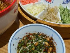 -怪噜范·老贵阳街头名小吃(数博万达店)