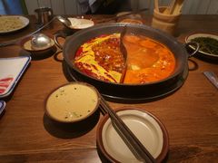 -巴卤社老火锅(财富店)
