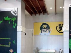 -老娘舅餐厅(黄龙体育中心店)