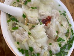 -胖子馄饨坊