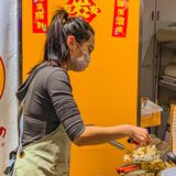 所有都是现场制作 第一次吃到这么薄的烧饼