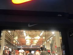 -COACH蔻驰(赛特奥特莱斯店)