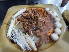 -阿昌白族石板烧·菌锅(大理古城店)