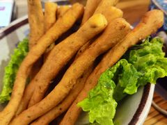 -毛辣果·贵州红酸汤牛肉火锅(西单店)