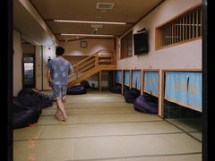 -汤泉良子.足疗按摩.SPA(中关村店)