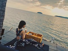 -Sunset Bar(丹绒亚路香格里拉店)