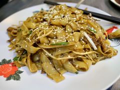 干炒牛河-新记美食(关闸店)