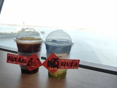-抱抱地球咖啡馆(国家海洋博物馆店)