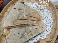 小鱼锅贴-八张桌子(老店)
