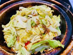葱酥包菜-味+新京宴·烤鸭·北京菜(创意谷店)