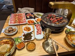 -青瓦餐厅·生鱼片·韩园烤肉(西塔店)