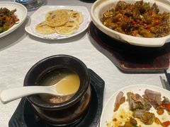 -鄱阳湖·江西小炒·瓦罐煨汤(五道口店)