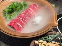 -三出山火锅(南京万象天地店)