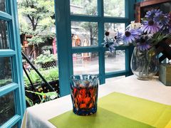 靠窗位-厚积云牛排餐吧(宽窄巷子店)