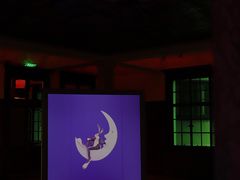 -Nathalie Djurberg与Hans Berg“牛皮纸包裹的月亮”-Prada荣宅当季展览
