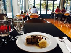 -Bully Hayes Restaurant & Bar