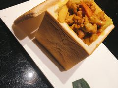 -高第街56号餐厅(泰安万达店)