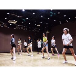 课堂实拍-Hyun极炫舞蹈