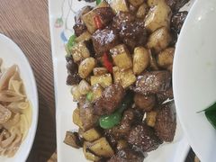 -赶海部落海鲜城(海阳路店)