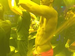 -HiIbiza酒吧