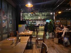 大堂-Geneva日内瓦餐厅(西郊宝成花苑店)
