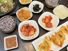 -釜山豚骨汤饭(芝罘万达广场店)