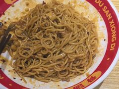 -魔都三兄弟酸辣粉·蘸卤炸串(虹桥万科店)