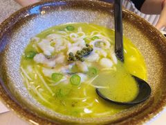 -蒙自源过桥米线(港惠新天地店)