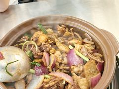 -胡须佬鸡煲四季火锅店(石厦西村直营店)