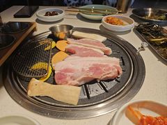 -黑豚黨韩国烤肉料理(悦然时光店)
