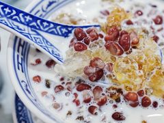 -黄氏许牛奶甜品餐厅(裕华万达店)